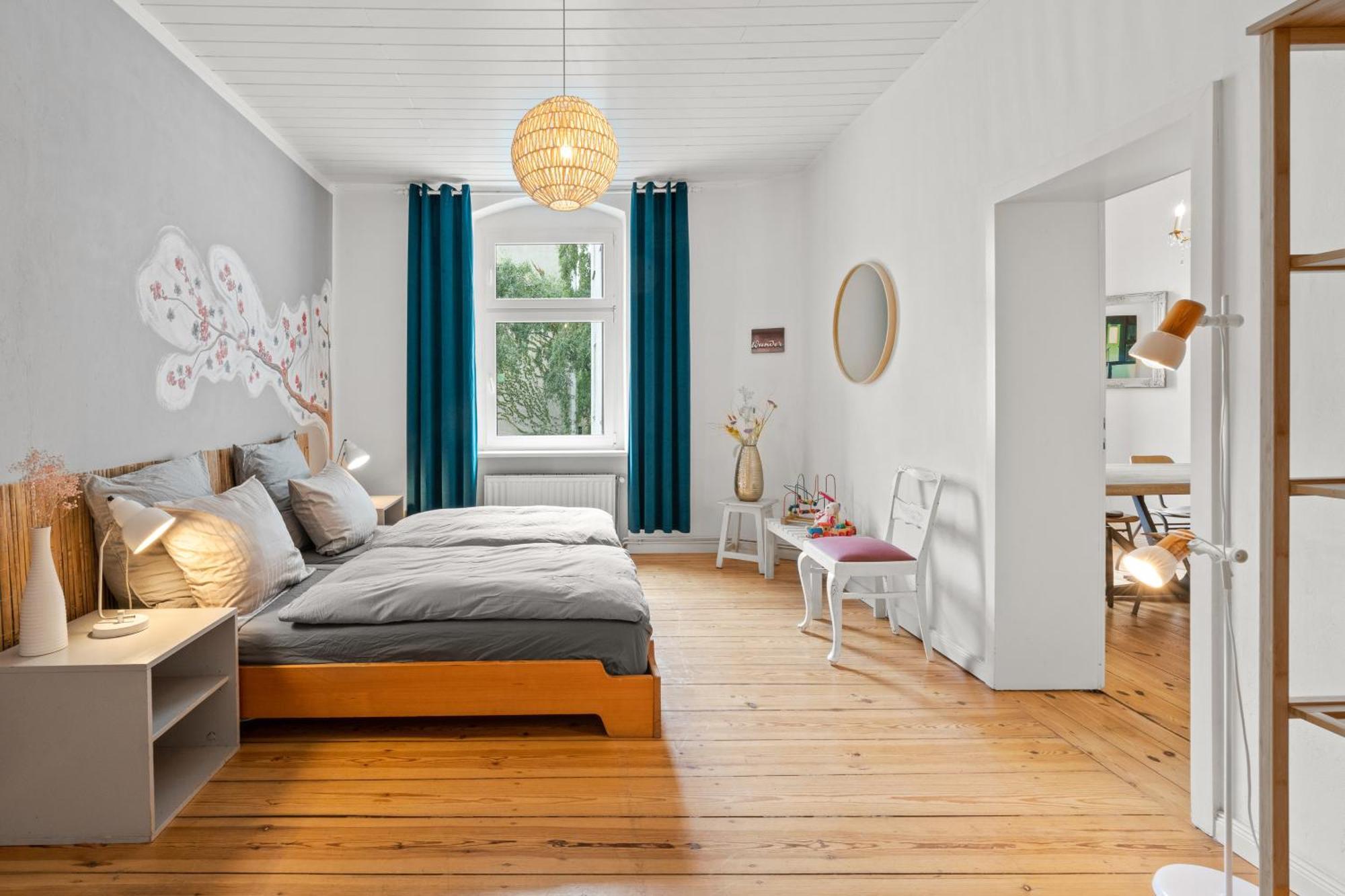 Wilhelmshavener 3br In Downdown Moabit Apartment *